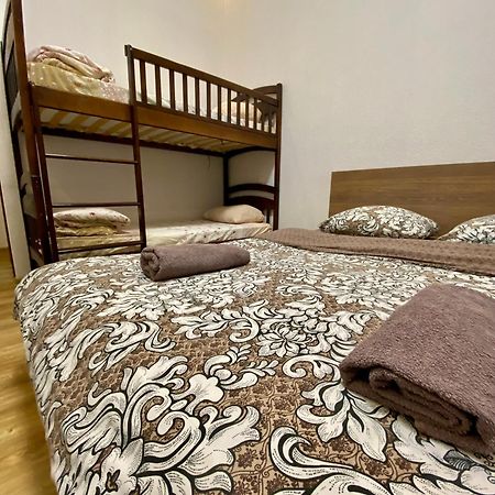 Sweet2Sleep Hotel Киев Екстериор снимка