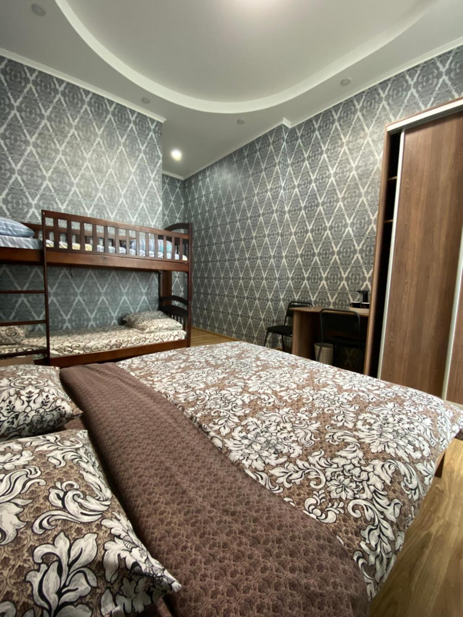 Sweet2Sleep Hotel Киев Екстериор снимка