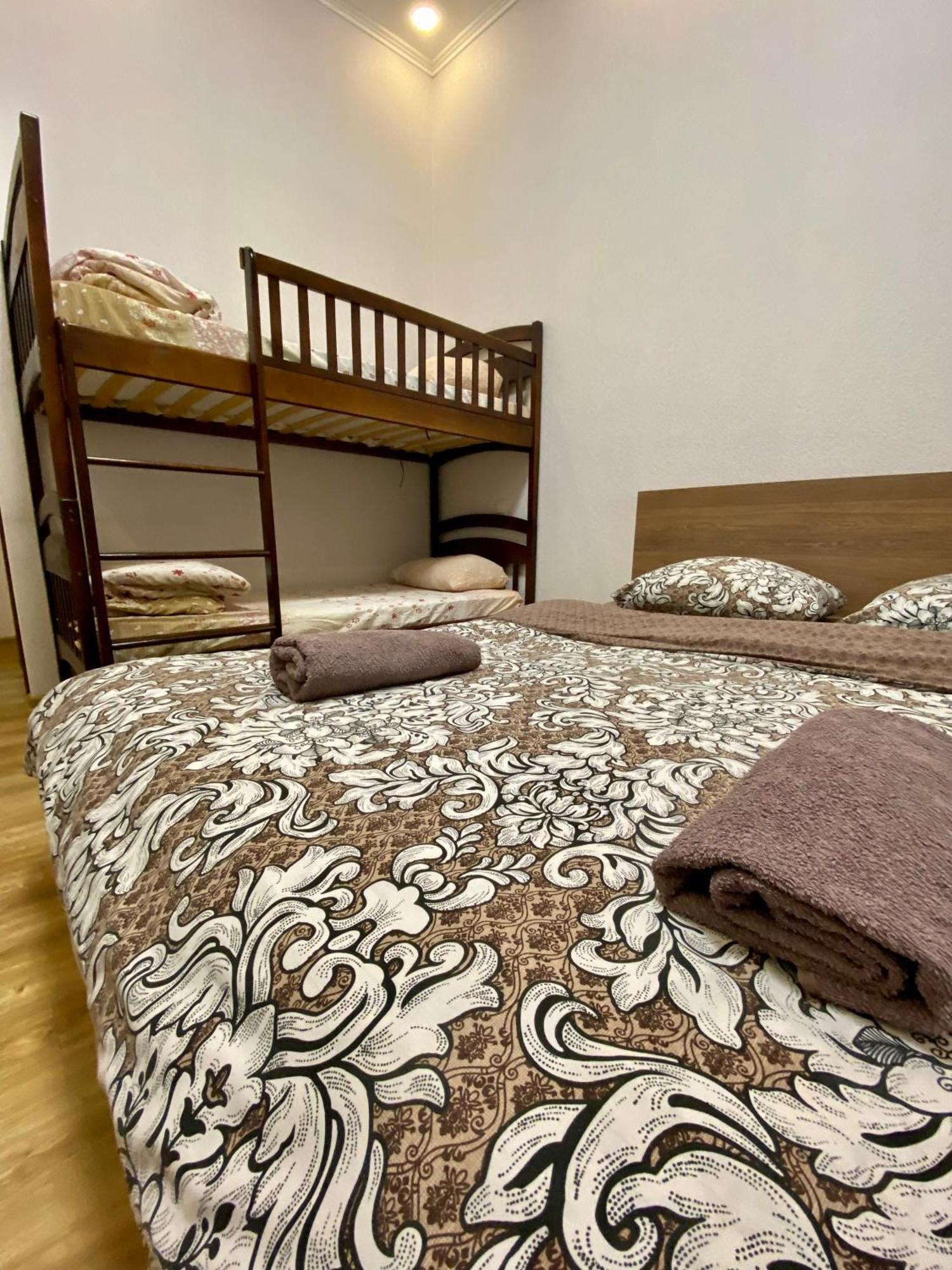 Sweet2Sleep Hotel Киев Екстериор снимка