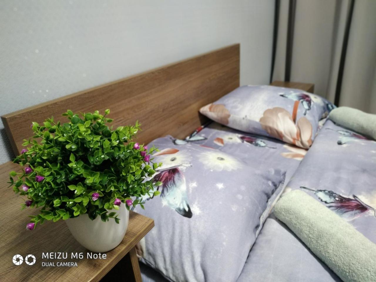 Sweet2Sleep Hotel Киев Екстериор снимка
